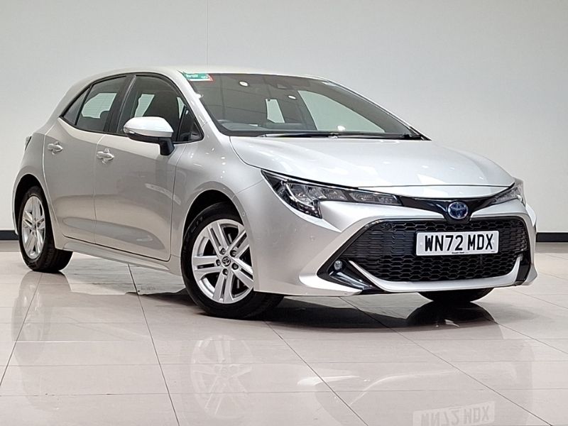 Silver Used 2022 Toyota Corolla Hatchback | £15,998 (Super price) - Image 1/4