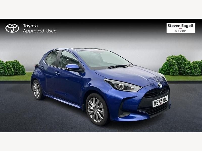 Blue Used 2023 Toyota Yaris Hybrid Hatchback | £16,390 (Super price) - Image 1/3