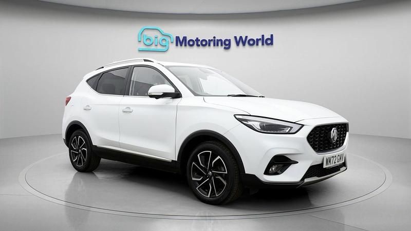 Used MG ZS Exclusive 111 HP (81 kW) 2023 White SUV