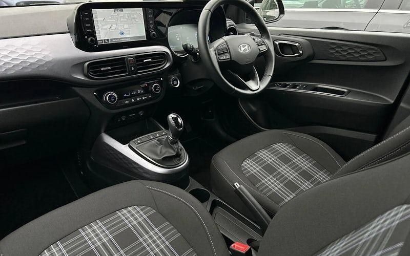 Used Hyundai i10 Premium 63 HP (46 kW) 2025 Hatchback