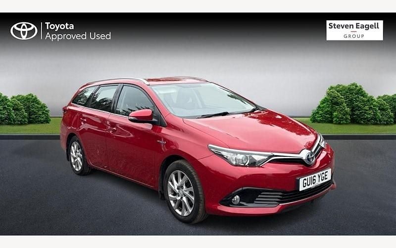 Used 2016 Toyota Auris Touring Sports Business Edition Estate | £13,895 (Expensive) - Image 1/3