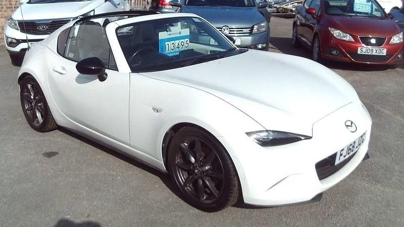 Used Mazda MX5 2018 White Cabriolet