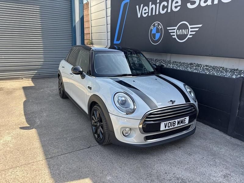 Used Mini Cooper Hatch 136 HP (100 kW) 2018 Silver Hatchback