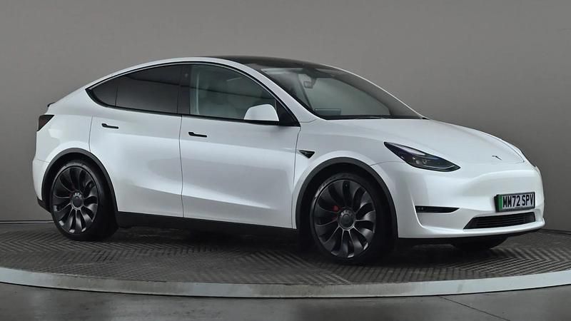 Used Tesla Model Y Performance 313 kW (426 HP) 2022 White SUV