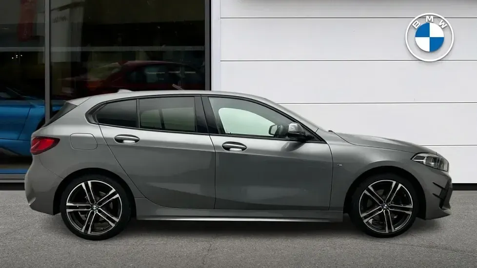 Used BMW 118 M Sport 134 HP (98 kW) 2024 Grey Hatchback