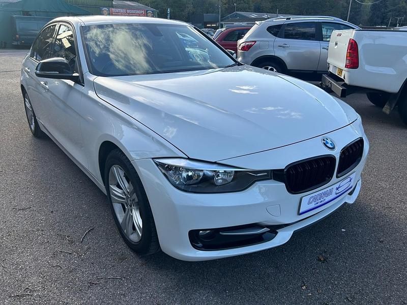 Used BMW 320 Sport Line 184 HP (135 kW) 2013 White Sedan