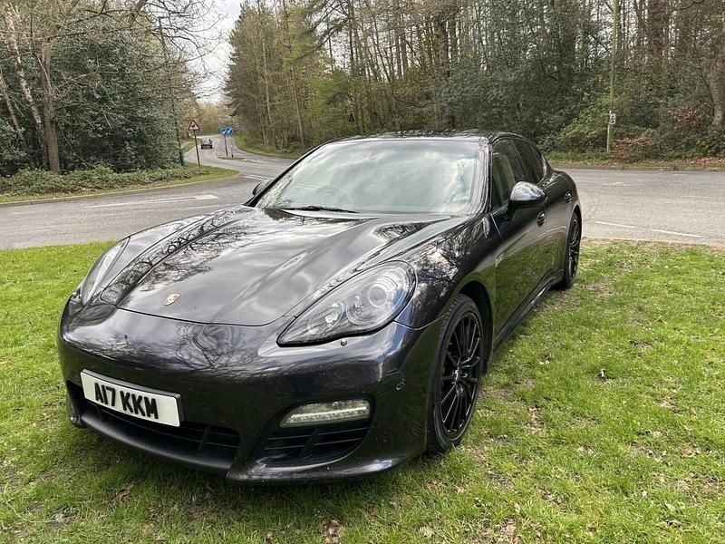 Used Porsche Panamera Platinum Edition 250 HP (183 kW) 2013 Black Hatchback