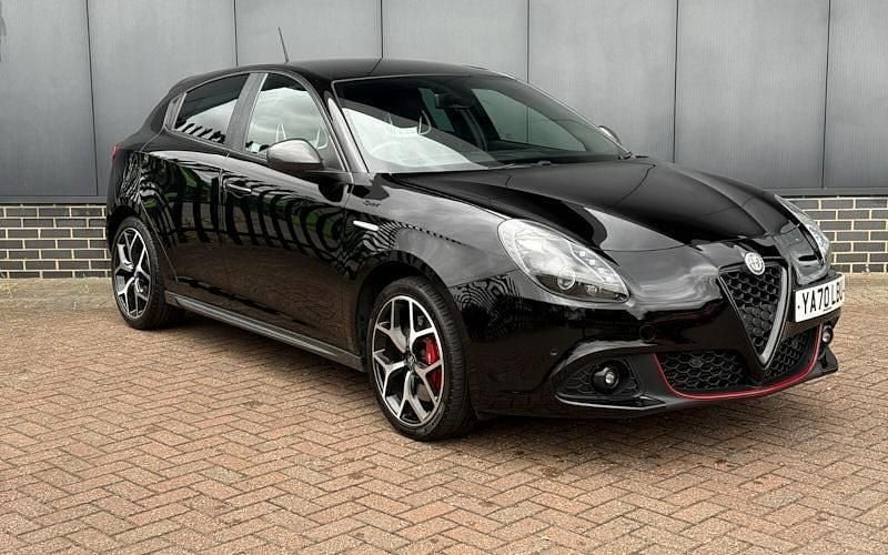 Black Used 2020 Alfa Romeo Giulietta Sprint Hatchback | £14,995 (A bit pricey) - Image 1/4