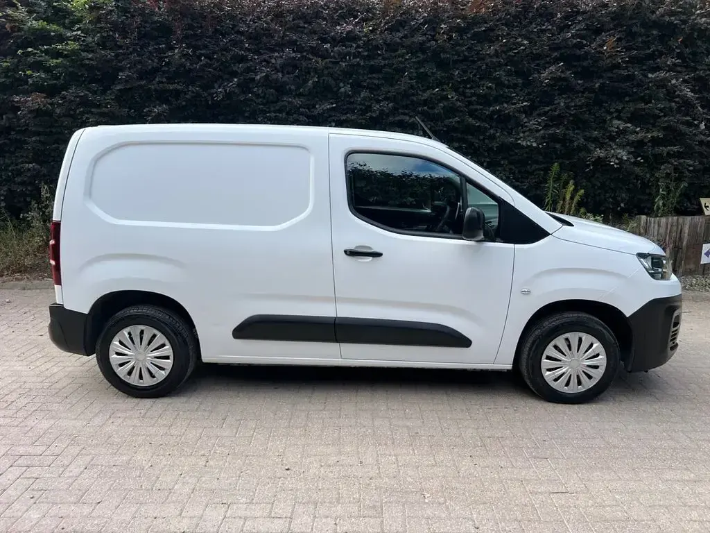 Used Citroën e-Berlingo 2020 White MPV