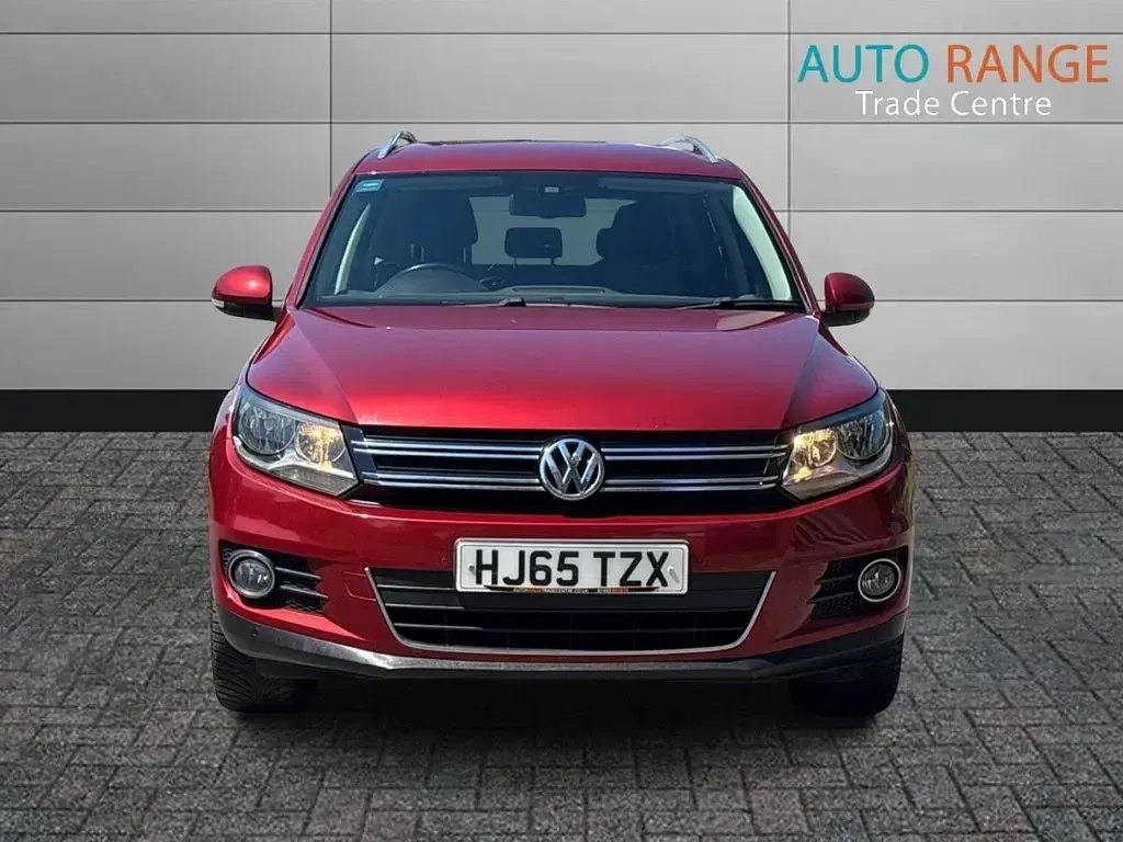 Used VW Tiguan Edition 150 HP (110 kW) 2015 Red SUV