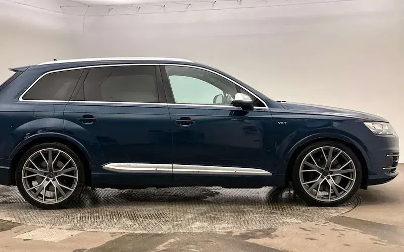 Used Audi SQ7 435 HP (319 kW) 2018 Blue SUV