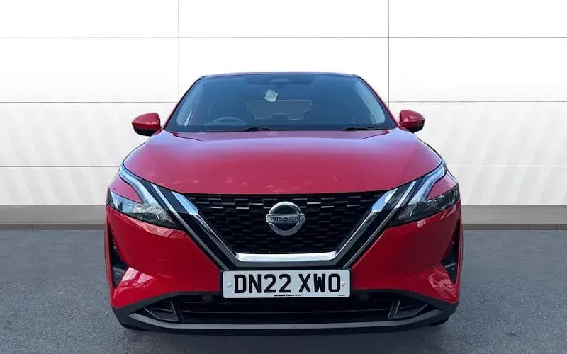 Used Nissan Qashqai Visia 140 HP (102 kW) 2022 Red SUV