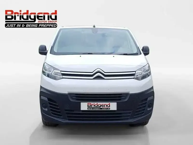 Used Citroën Dispatch 2023 White MPV