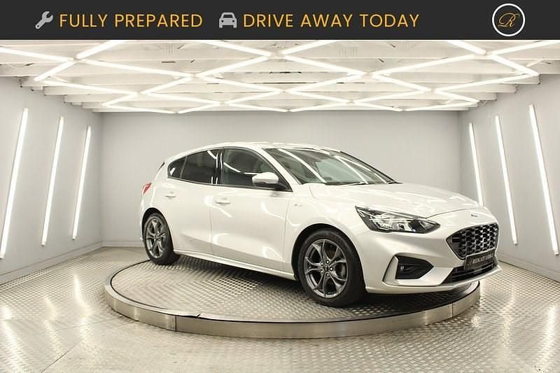 Silver Used 2019 Ford Focus ST-Line Hatchback | £11,990 (Good price) - Image 1/4