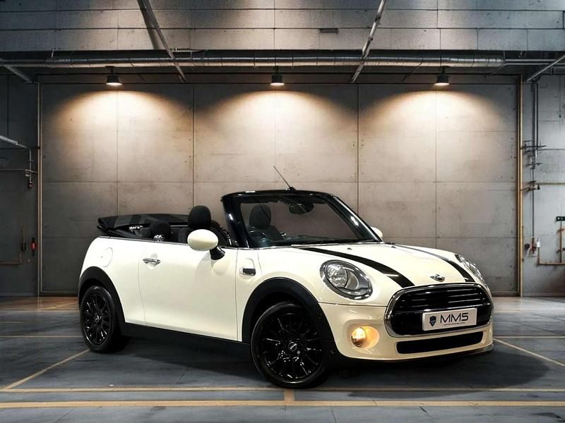 White Used 2016 Mini Cooper Cabriolet Cabriolet | £8,295 (Fair price) - Image 1/4