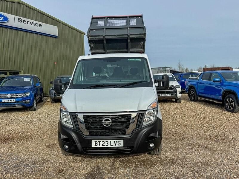 Used Nissan Interstar Tekna 2023 White Van