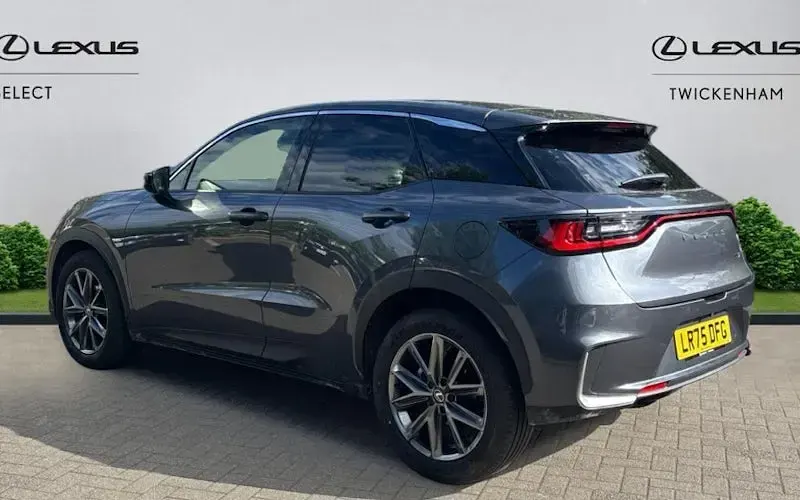 Used Lexus LBX 136 HP (100 kW) 2026 SUV