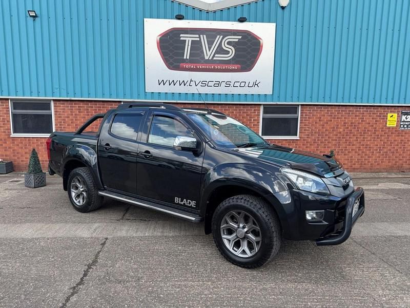 Used Isuzu D-Max 2015 Black Pickup