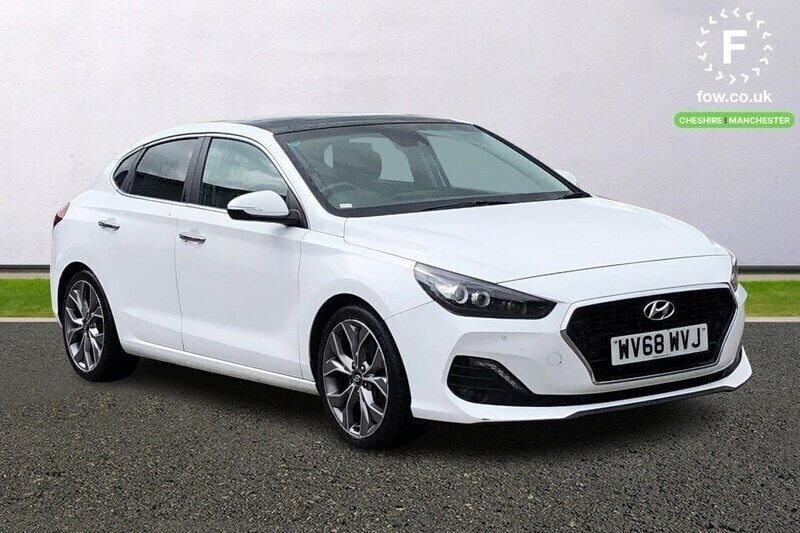 White Used 2018 Hyundai i30 Premium SE Hatchback | £14,499 (A bit pricey) - Image 1/3