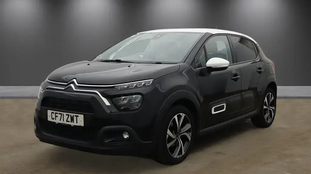 Used Citroën C3 PureTech 83 HP (61 kW) 2022 Black Hatchback