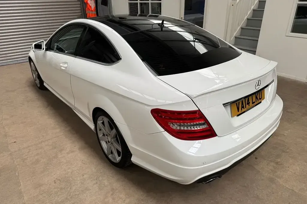 Used Mercedes C220 Sport Edition 2014 White Coupe