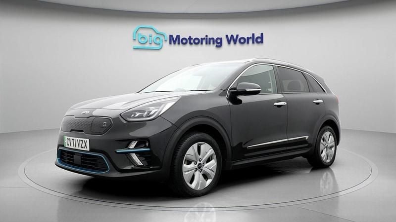 Used Kia Niro 150 kW (204 HP) 2021 Black SUV