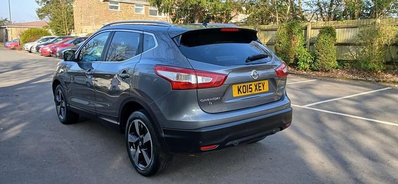 Used Nissan Qashqai N-TEC 110 HP (80 kW) 2015 Grey SUV