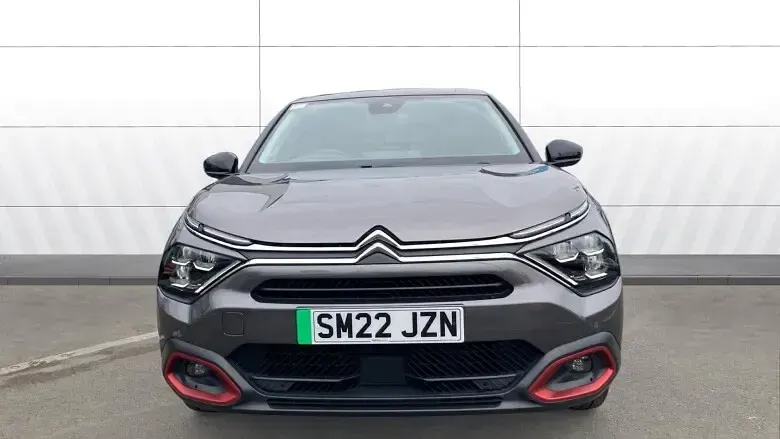 Używany Citroën e-C4 Shine 100 kW (136 KM) 2022 Szary Hatchback
