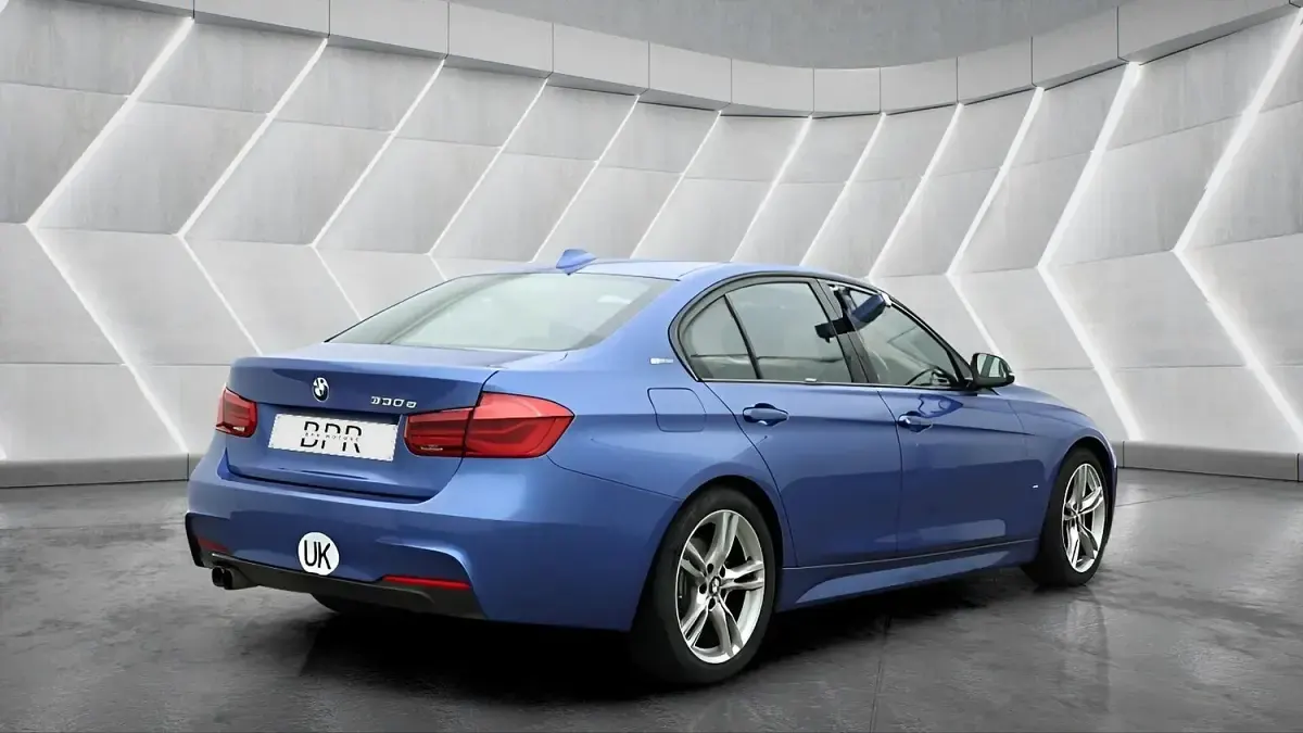 Used BMW 330e M Sport 2017 Blue Sedan