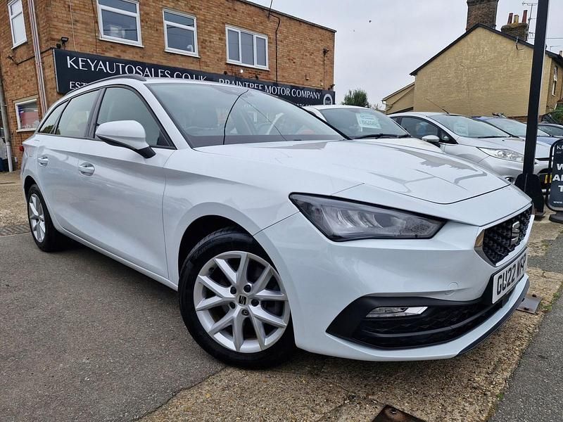 White Used 2022 Seat Leon SE Estate | £12,995 (Fair price) - Image 1/4