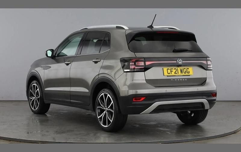 Used VW T-Cross SEL 110 HP (80 kW) 2021 Grey SUV