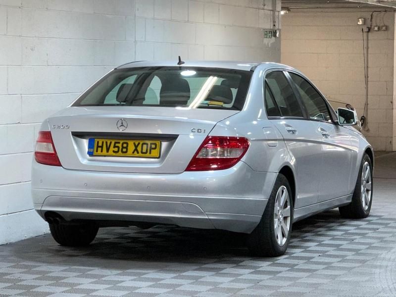Used Mercedes C200 SE 2008 Silver Sedan