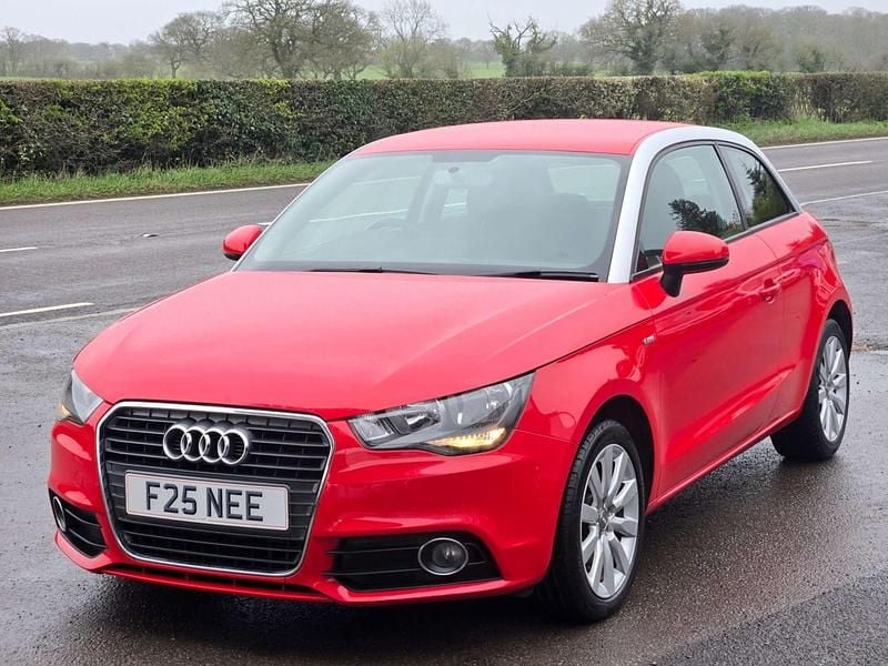 Used Audi A1 Sport 122 HP (89 kW) 2013 Red Hatchback