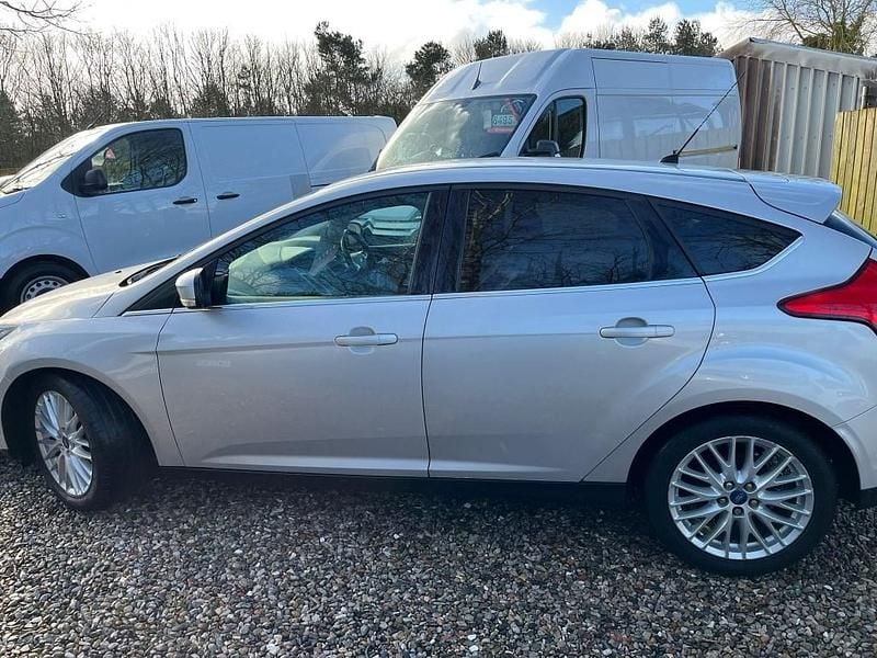 Used Ford Focus Zetec 2014 Silver Hatchback