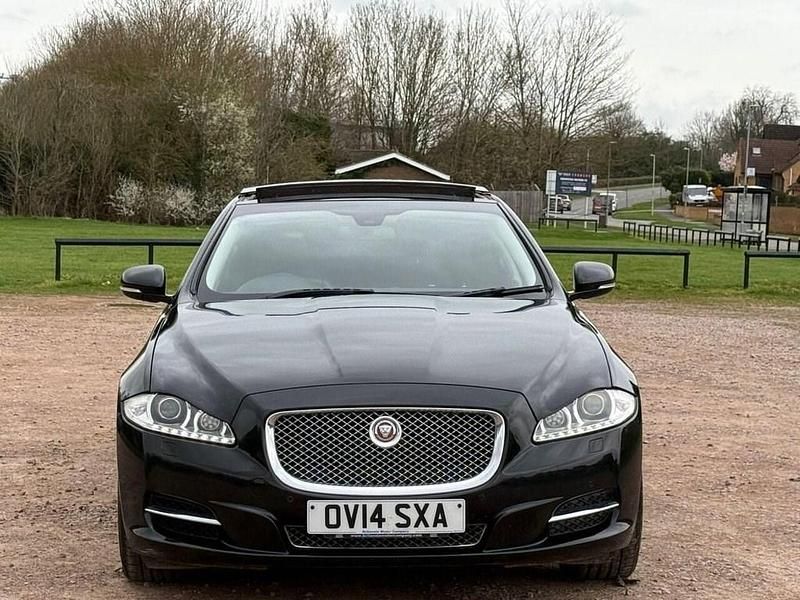 Used Jaguar XJ Premium Luxury 275 HP (202 kW) 2014 Black Sedan