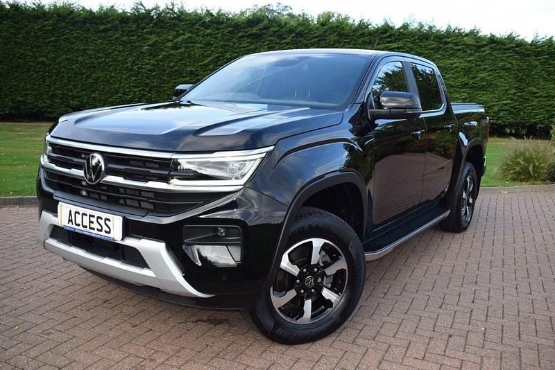Black Used 2024 VW Amarok Style Pickup | £33,995 (Super price) - Image 1/4