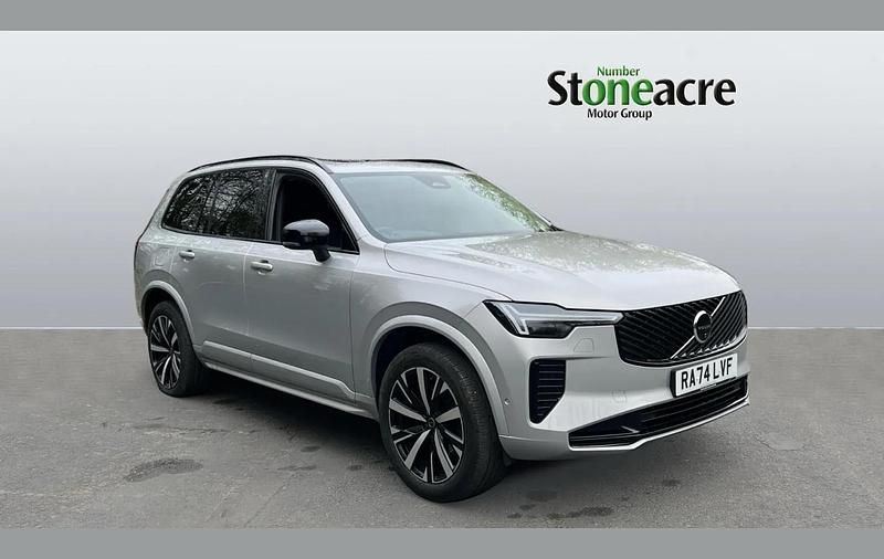 Used Volvo XC90 Plus 250 HP (183 kW) 2025 Silver SUV