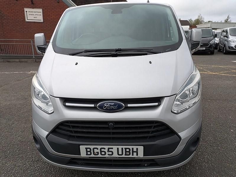 Used Ford Transit Custom Limited 125 HP (91 kW) 2015 Silver Van