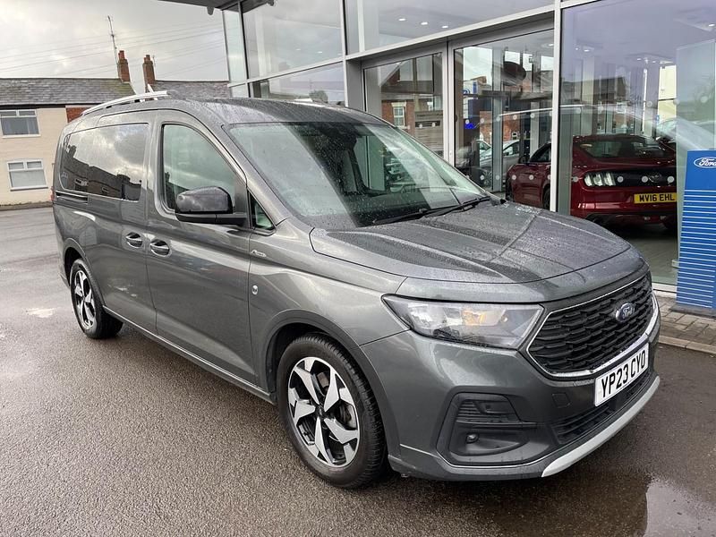 Used Ford Grand Tourneo Connect Active 122 HP (89 kW) 2023 Grey MPV