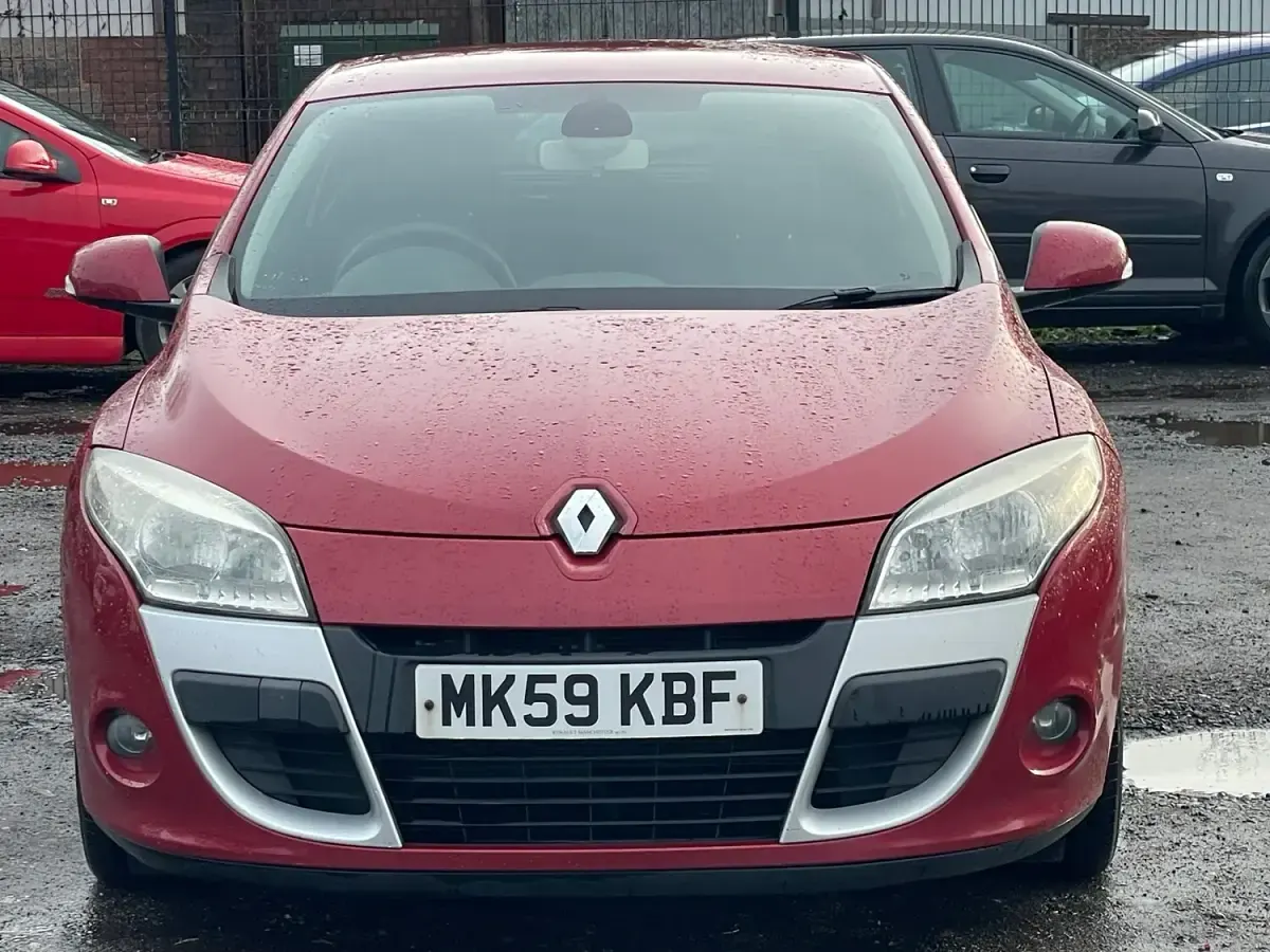 Used Renault Mégane Coupé Dynamique 2009 Red Coupe