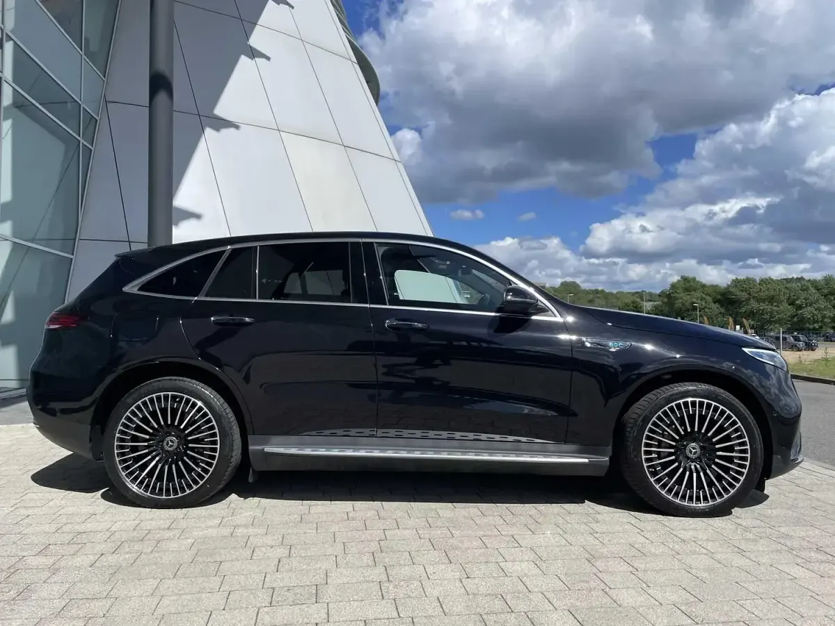 Used Mercedes EQC400 AMG Line Premium 300 kW (408 HP) 2023 Black SUV