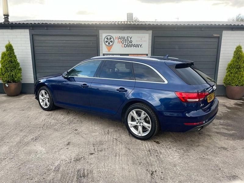 Used Audi A4 Sport 150 HP (110 kW) 2016 Blue Estate