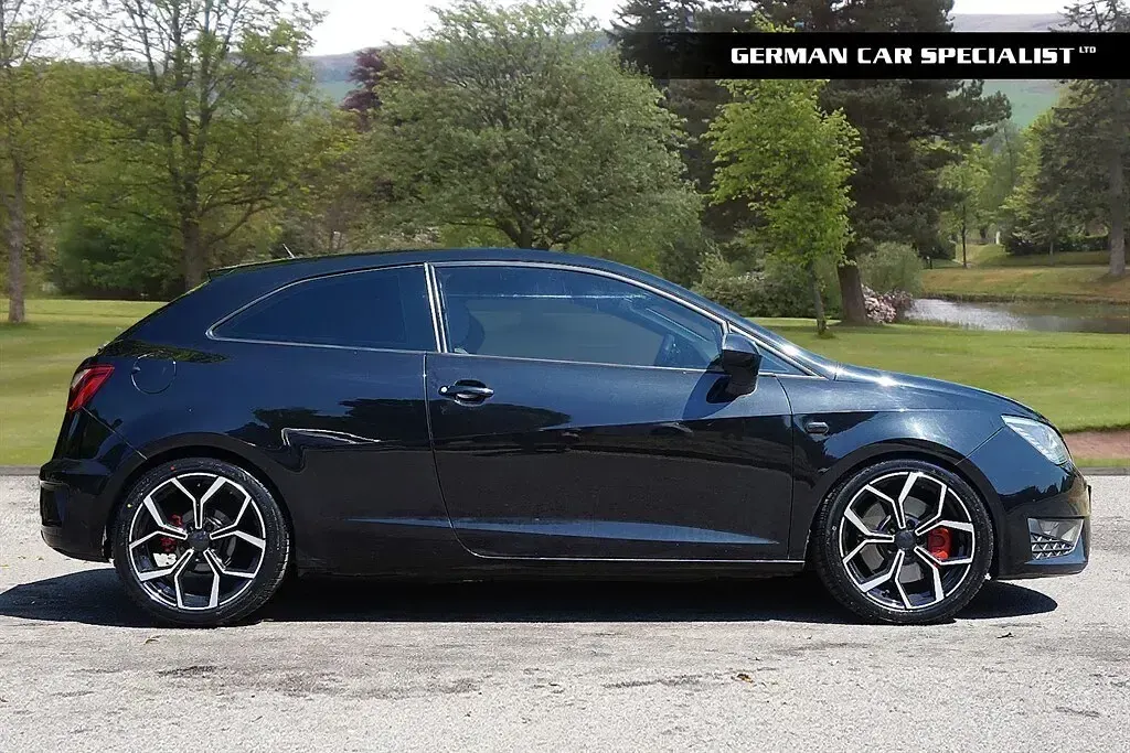 Used Seat Ibiza CUPRA 192 HP (141 kW) 2017 Black Hatchback