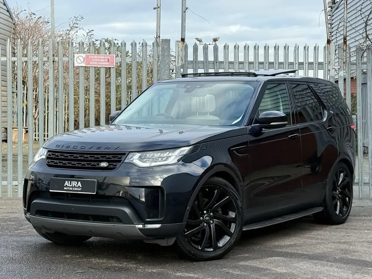Used Land Rover Discovery 5 HSE Luxury 2019 Black SUV
