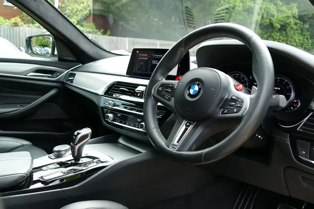 Used BMW M5 Comfort Edition 600 HP (441 kW) 2019 White Sedan