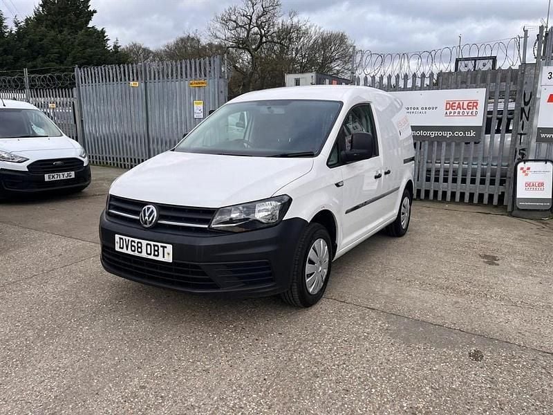 Used VW Caddy Startline 102 HP (75 kW) 2018 White MPV