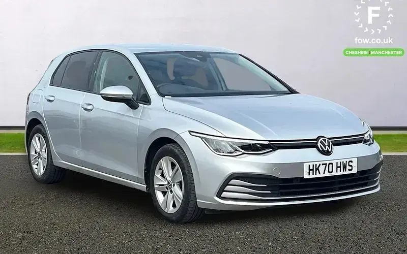 Second-hand VW Golf VIII Life 150 CP (110 kW) 2023 Hatchback