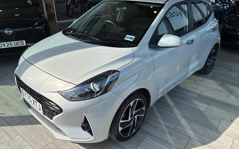 Used Hyundai i10 Premium 79 HP (58 kW) 2026 Hatchback