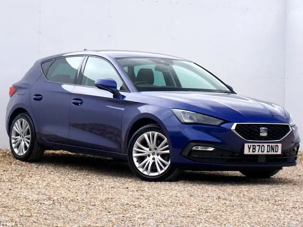 Begagnad Seat Leon SE Dynamic 110 HK (80 kW) 2020 Blå Halvkombi