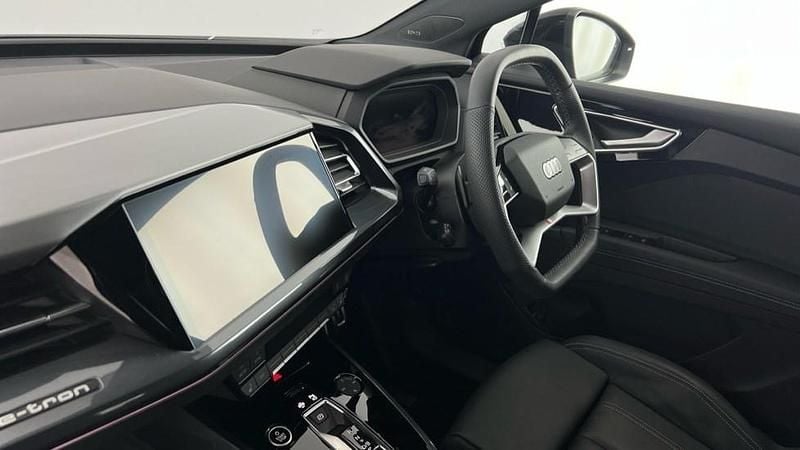Image 2/4